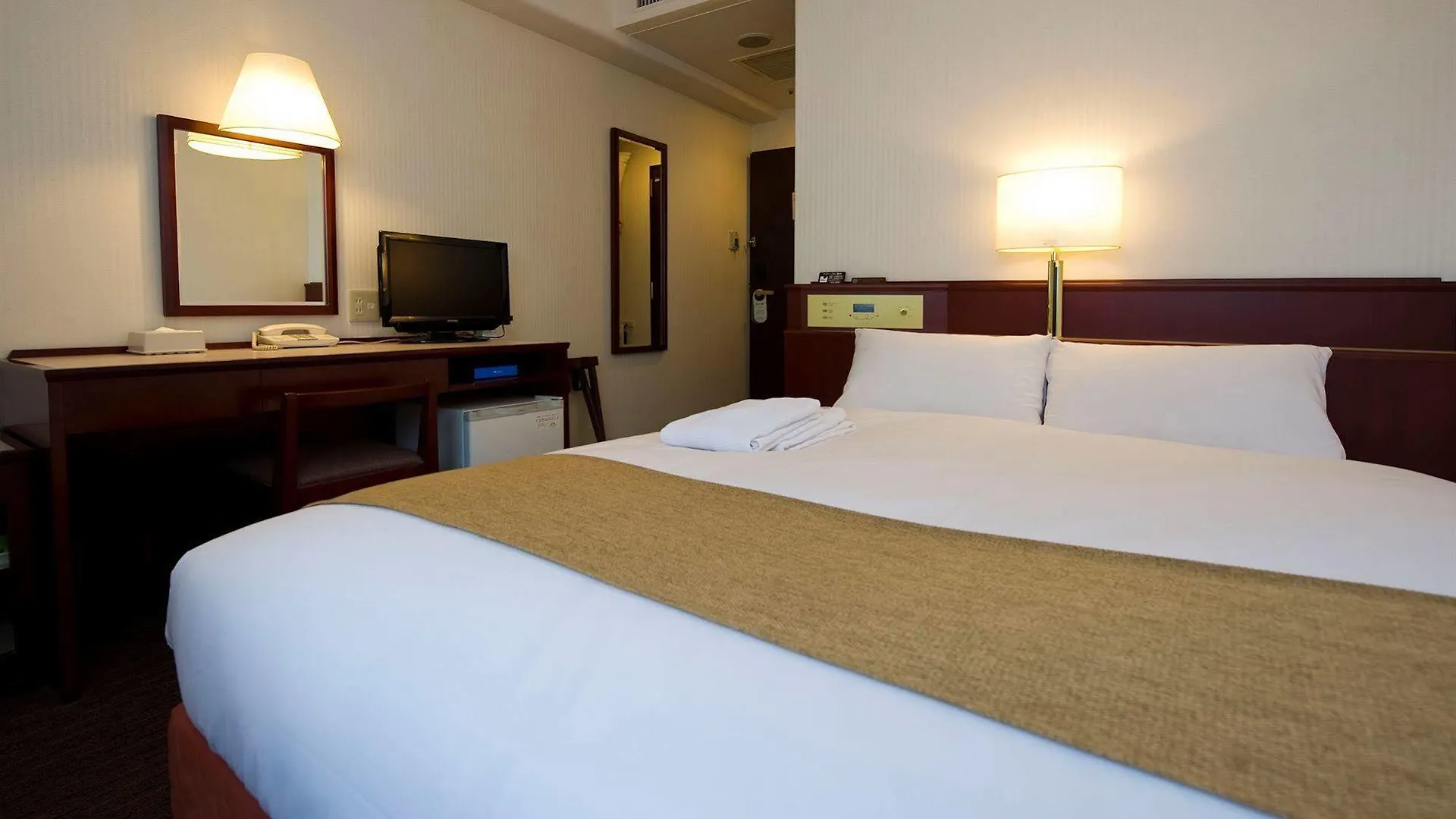 Nishitetsu Inn Nihonbashi Tokyo 3*,